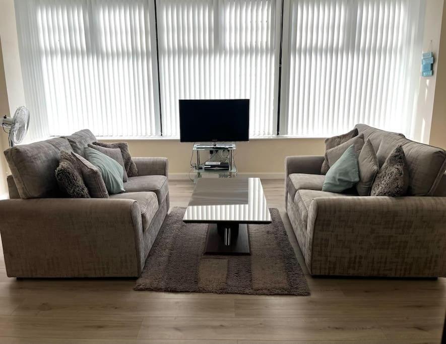 בלקפול Winter Gardens North Pier Home מראה חיצוני תמונה